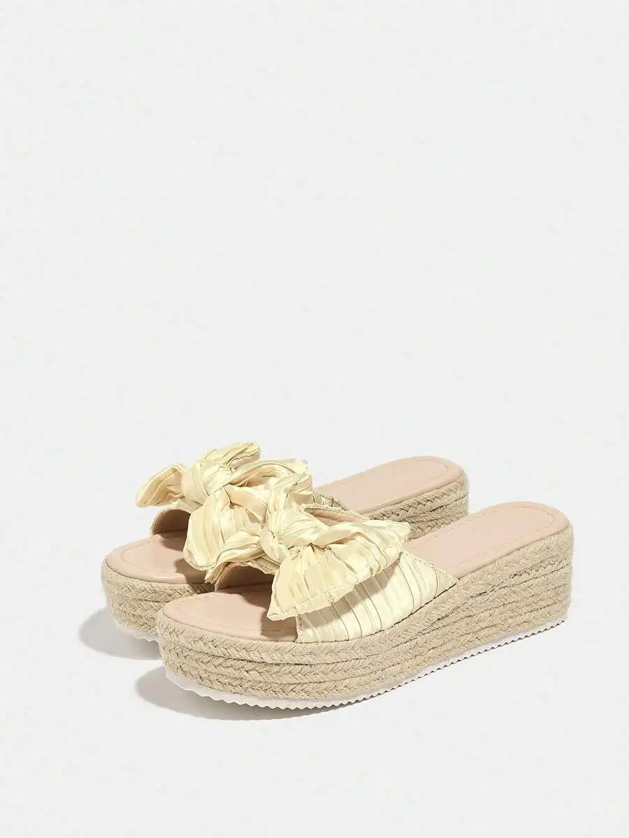 Pleated Satin Bow Espadrille P - Espadrille Slip On reseña y precio