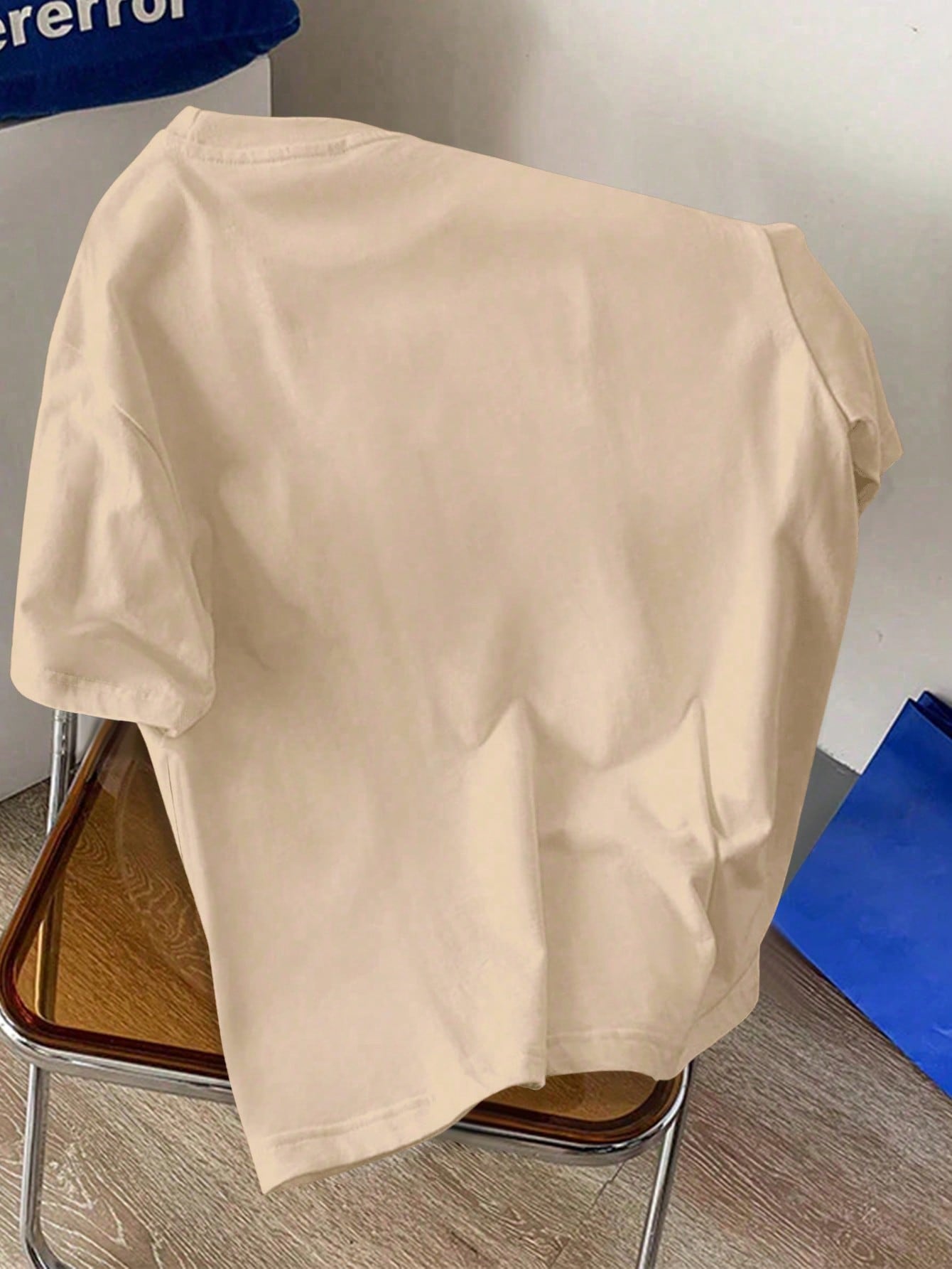 Men's Casual Beige Graphic Tee - Tee Graphic Print reseña y precio